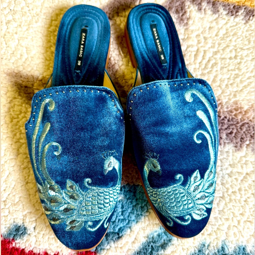 Zara velvet velour peacock mule slides
